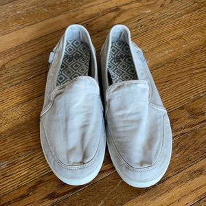 Gray Sanuk Flats